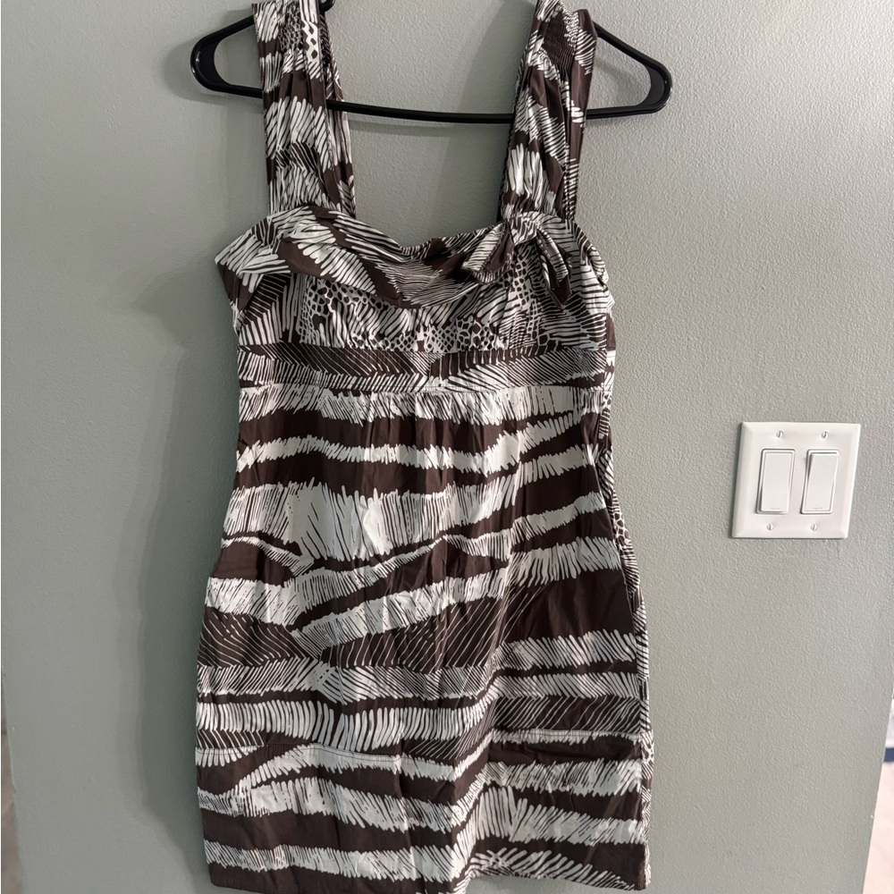BCBGMaxAzria Brown and White Patterned Dress